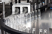 Pharma, Hygiene, Kosmetika, Pharmaindustrie, Solarindustrie, Elektroindustrie, Transportlösungen, Transporttechnik, Lagerlösungen, Lagertechnik Kunststoffpaletten